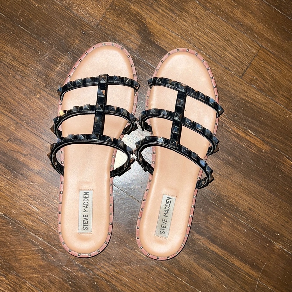 Steve Madden sandals - Picture 1 of 3